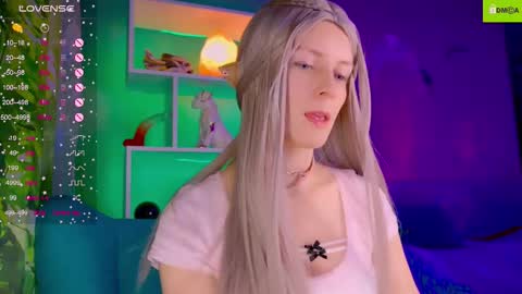 Snapshot of your_spring chatting on October 2025 12:22:01 AM your_spring online show from October 2025 12:22:01 AM