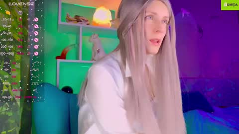 Snapshot of your_spring chatting on November 2025 12:46:01 AM your_spring online show from November 2025 12:46:01 AM