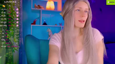 Snapshot of your_spring chatting on November 2025 01:06:02 AM your_spring online show from November 2025 01:06:02 AM