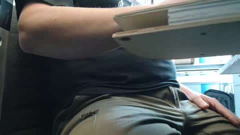 your_tipie online show from November 2025 09:48:02 AM