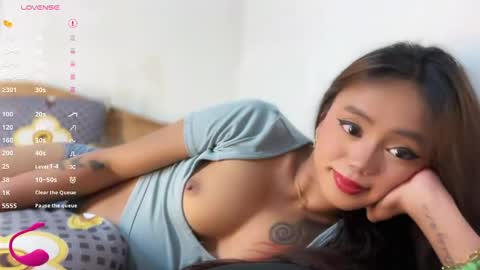 luvly online show from April 2026 06:43:01 PM