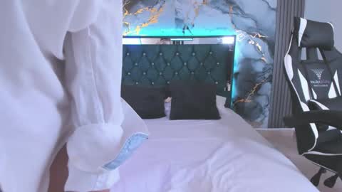 Snapshot of your_whore_salome chatting on February 2026 07:10:01 PM Salome online show from February 2026 07:10:01 PM