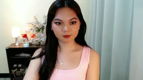 Snapshot of yourangelictransgirl chatting on February 2025 07:36:01 PM Hi its me Yna online show from February 2025 07:36:01 PM