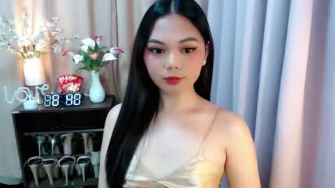 Snapshot of yourangelictransgirl chatting on September 2025 12:39:01 PM Hi its me Yna online show from September 2025 12:39:01 PM