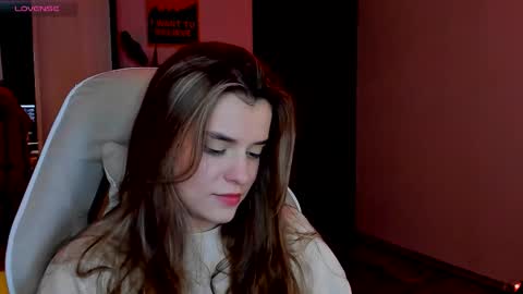 Anikka online show from October 2025 06:52:01 PM