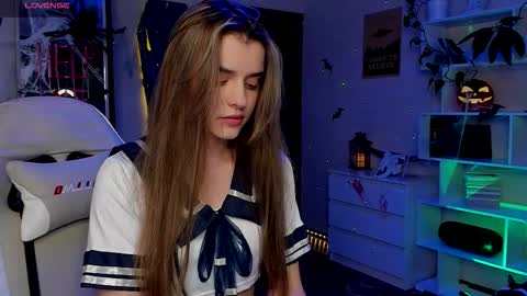 Anikka online show from October 2025 08:02:02 PM