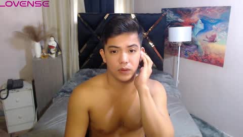 yourasian_bradley online show from October 2025 05:05:02 AM