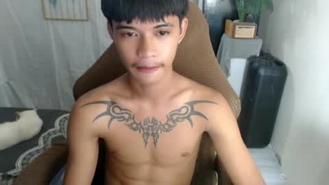 yourasian_eric online show from July 2026 04:20:02 PM