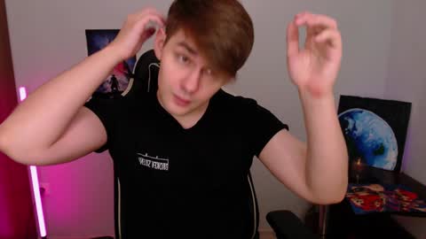 Snapshot of yourbilly chatting on December 2024 02:37:02 AM Billy online show from December 2024 02:37:02 AM