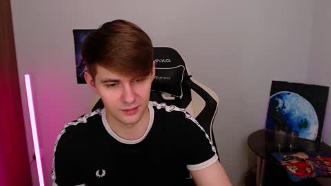 Snapshot of yourbilly chatting on December 2024 04:51:02 AM Billy online show from December 2024 04:51:02 AM