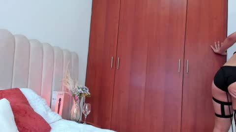 YOURBOYNEXTDOOR online show from January 2025 07:07:02 PM