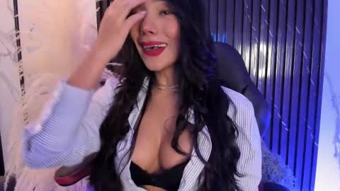 Selena online show from March 2025 05:18:02 AM