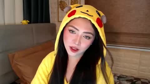 JEN  online show from January 2025 09:19:02 AM