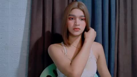 yourdirtygirlxoxo online show from April 2026 05:33:02 PM