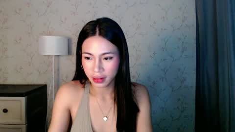 Snapshot of yourdreamgirlgwen chatting on May 2026 05:31:02 PM GWENI online show from May 2026 05:31:02 PM