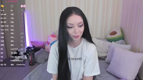 Mary online show from December 2024 10:02:02 AM