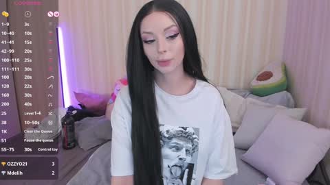 Mary online show from December 2024 08:34:02 AM