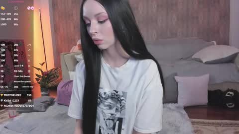 Mary online show from March 2025 11:47:02 AM