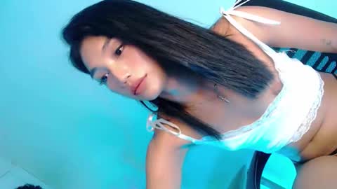 Snapshot of yourfantasygirlxx chatting on June 2026 05:02:02 PM Judy online show from June 2026 05:02:02 PM