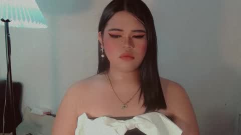 Snapshot of yourfavoratejessica chatting on September 2025 12:05:01 PM Jessica online show from September 2025 12:05:01 PM