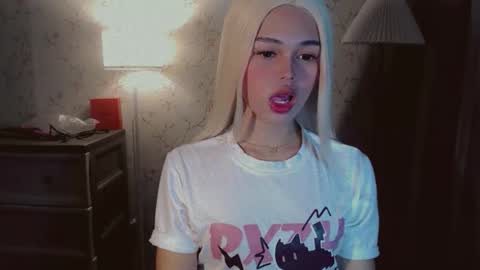 Sunshine online show from November 2025 10:48:02 AM