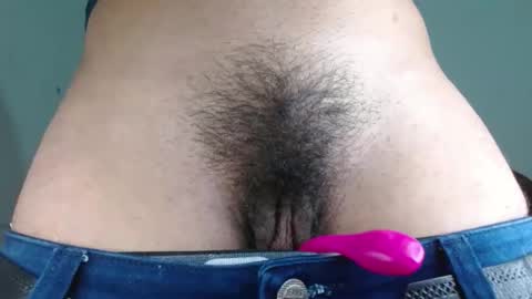 yourfavorite_bigclit online show from October 2025 09:01:01 PM