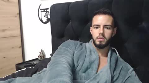 yourfavoritetallboy online show from December 2025 10:29:01 PM