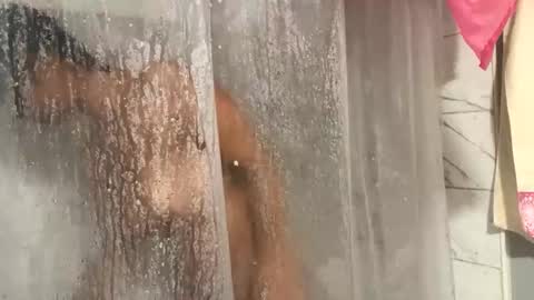 yourfavoritex3 online show from October 2025 04:07:01 PM