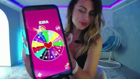 call meKira online show from October 2025 08:47:02 AM