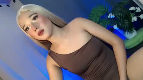 yourgirlnextdoor18 online show from June 2026 03:03:02 PM
