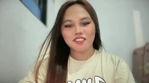 Snapshot of yourhotgirl_lyn chatting on June 2026 09:47:02 AM yourhotgirl_lyn online show from June 2026 09:47:02 AM
