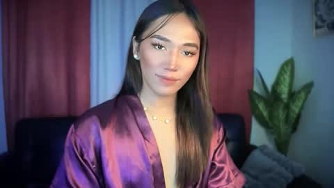 Snapshot of yourhotlove_jamellaxxx chatting on October 2025 04:15:02 PM LOVING JAMMELA online show from October 2025 04:15:02 PM