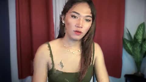 Snapshot of yourhotlove_jamellaxxx chatting on October 2025 03:21:02 PM LOVING JAMMELA online show from October 2025 03:21:02 PM