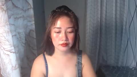 yourhotyash_ online show from April 2026 12:35:02 PM