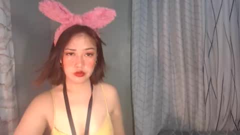 yourhotyash_ online show from April 2026 12:17:01 PM