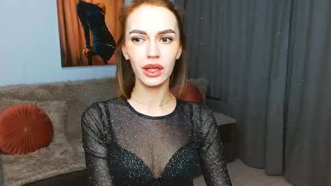 Snapshot of yourladysunshine chatting on January 2025 07:31:02 AM Ksyusha online show from January 2025 07:31:02 AM