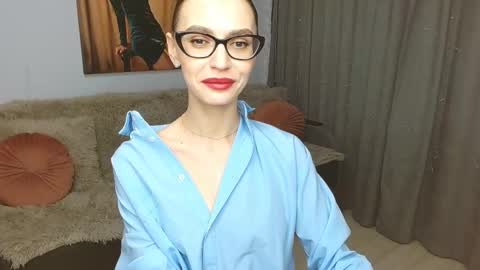 Snapshot of yourladysunshine chatting on January 2025 11:10:01 AM Ksyusha online show from January 2025 11:10:01 AM