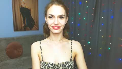 Snapshot of yourladysunshine chatting on January 2025 03:11:01 PM Ksyusha online show from January 2025 03:11:01 PM