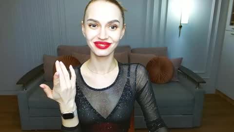 Snapshot of yourladysunshine chatting on February 2025 02:37:01 PM Ksyusha online show from February 2025 02:37:01 PM
