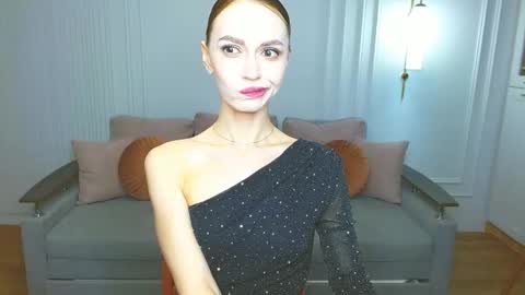 Snapshot of yourladysunshine chatting on February 2025 08:21:01 AM Ksyusha online show from February 2025 08:21:01 AM