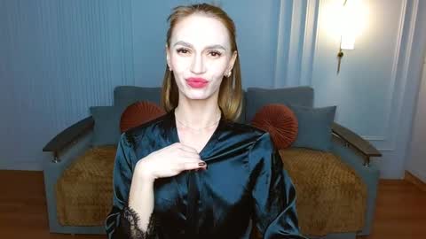 Snapshot of yourladysunshine chatting on February 2025 02:22:02 PM Ksyusha online show from February 2025 02:22:02 PM
