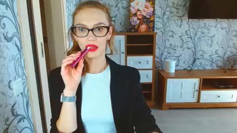 Ksyusha online show from September 2025 08:19:01 AM