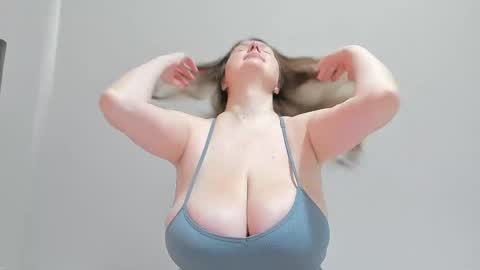 Yula online show from March 2025 10:02:02 AM