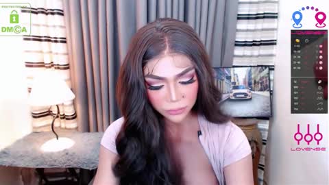 Snapshot of yourloveable chatting on October 2025 07:23:02 PM CHARLOTTE online show from October 2025 07:23:02 PM