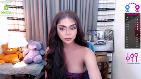 Snapshot of yourloveable chatting on October 2025 01:39:01 AM CHARLOTTE online show from October 2025 01:39:01 AM