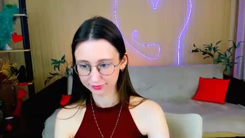 Snapshot of yourlovelystoryy chatting on June 2026 12:33:01 PM Vetta online show from June 2026 12:33:01 PM