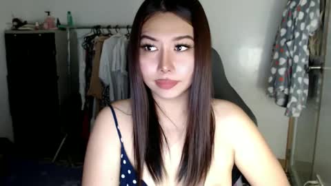 tifanny online show from February 2025 08:16:02 AM