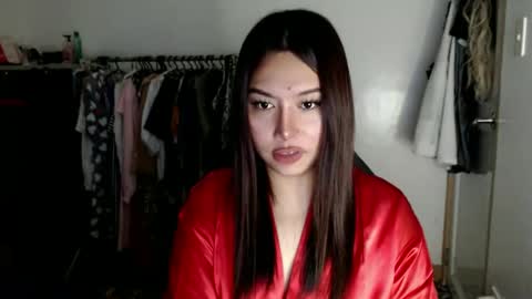 tifanny online show from February 2025 01:37:01 AM