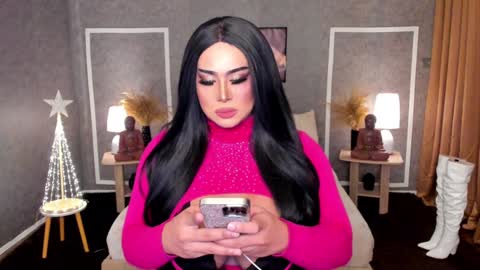 Carla online show from December 2024 01:28:02 PM