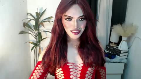 Snapshot of yournaughtykendal chatting on June 2026 09:25:02 PM TIFFANY SUCKING QUEEN online show from June 2026 09:25:02 PM